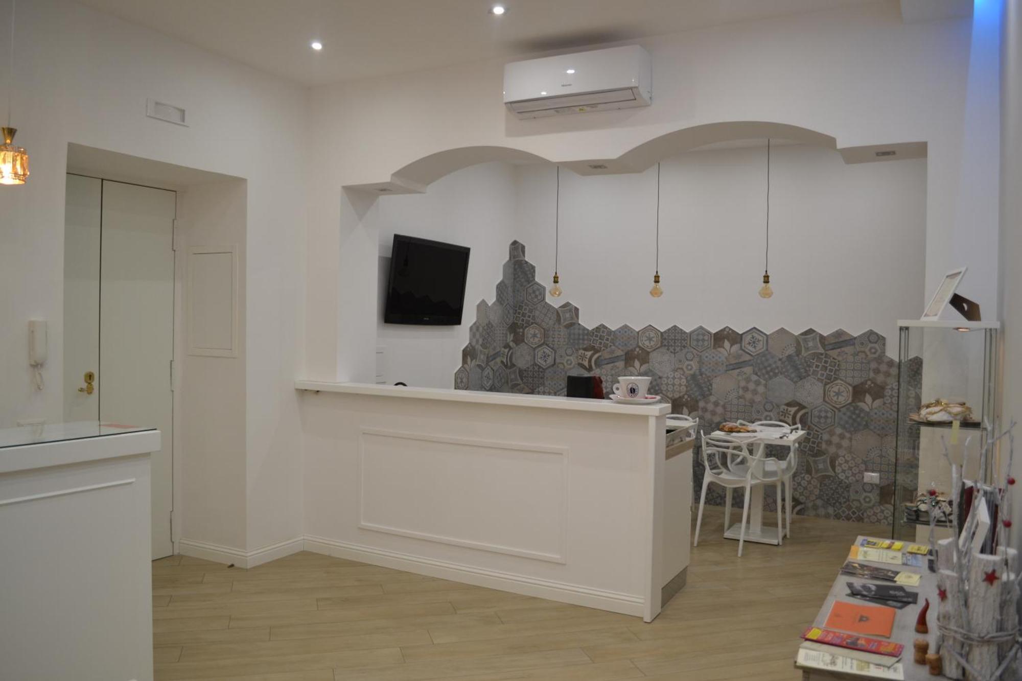 Domo B&B Naples Luaran gambar