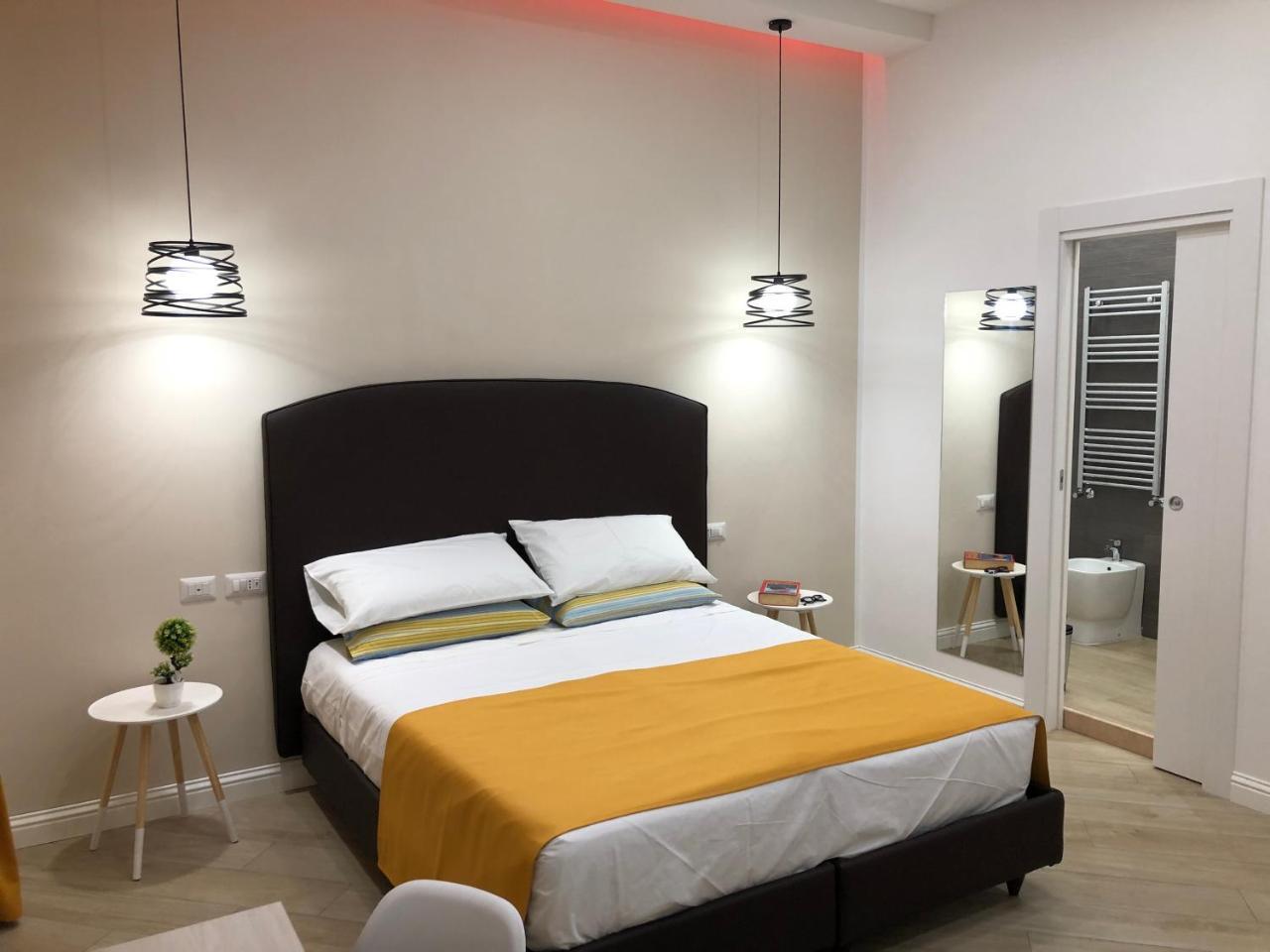Domo B&B Naples Luaran gambar