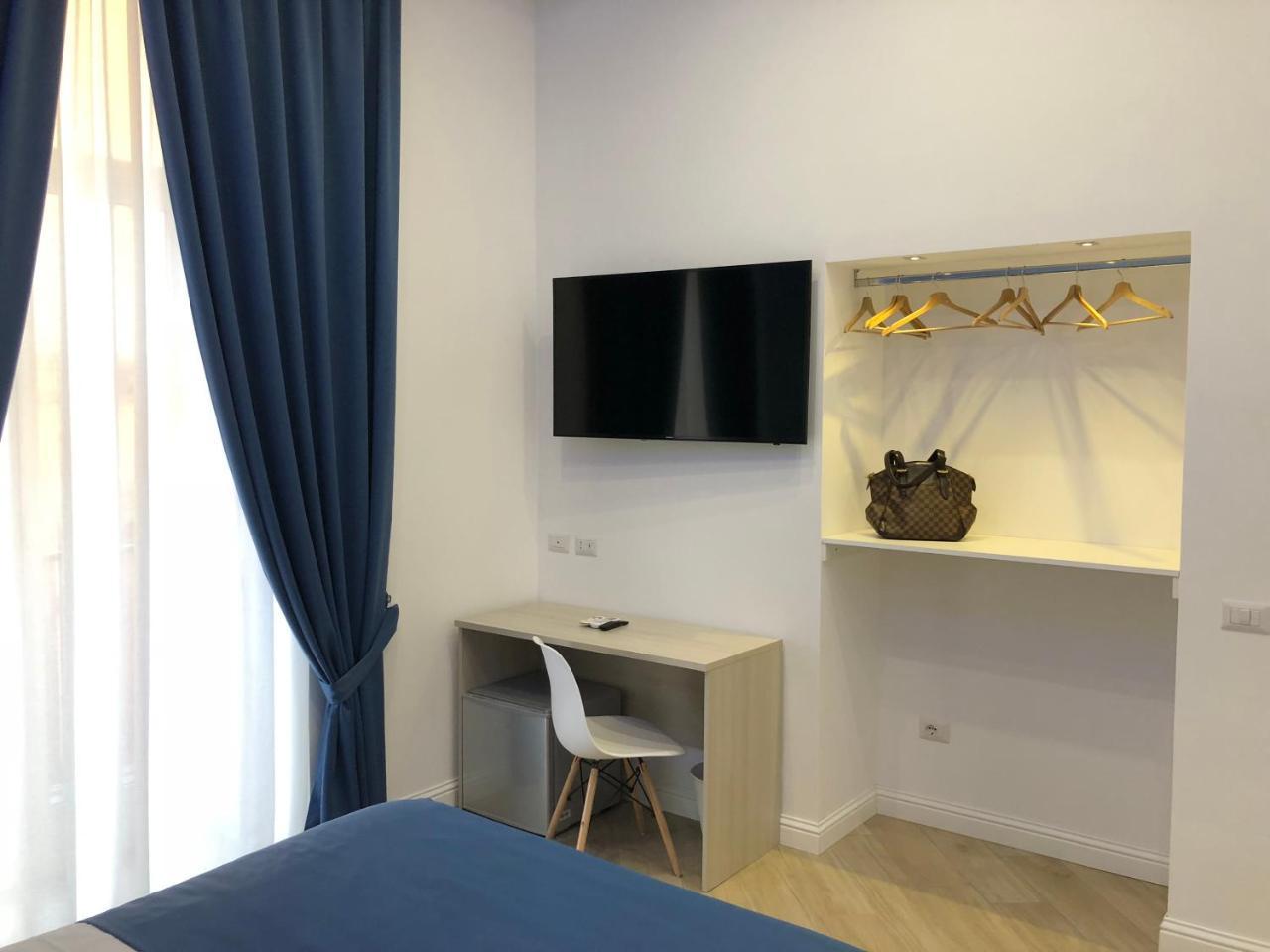 Domo B&B Naples Luaran gambar